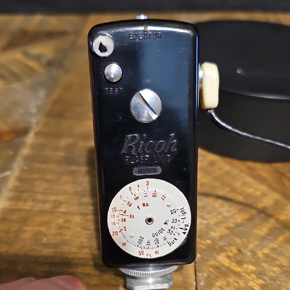 VIntage Ricoh Flash Unit, BC 505 - Picture 2 of 7